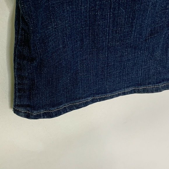 LEI Women Jeans Blue Sophia Hiphugger Flare Sz 7 Short Mid Wash  Med Rise Pocket - Picture 2 of 8